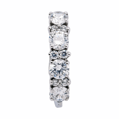 Cosmos demi alliance or diamants serti griffes De Gralie dessus