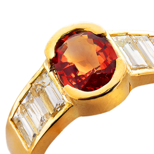 Prestige Bague or saphir orange et baguettes diamants De Gralie
